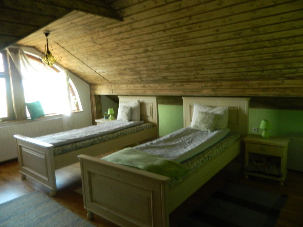 Pensiunea Romantic Sadu Quarto foto